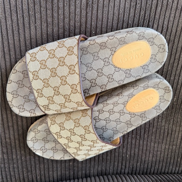Gucci Beige and Brown Logo Slides - Picture 1 of 3